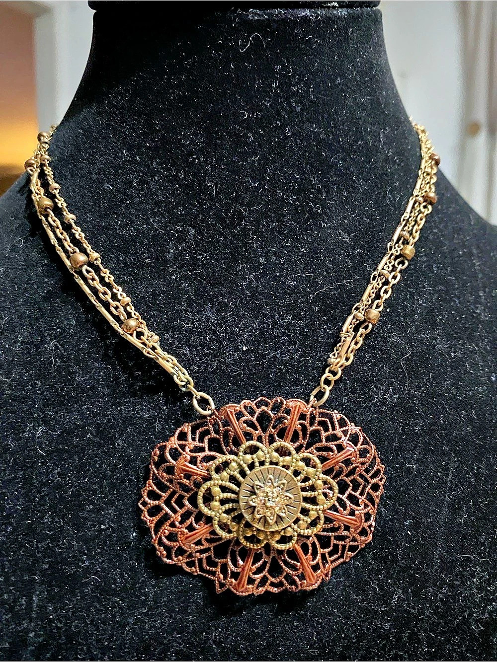 VTG Chico's Filigree Pendant Necklace Gold & Brown